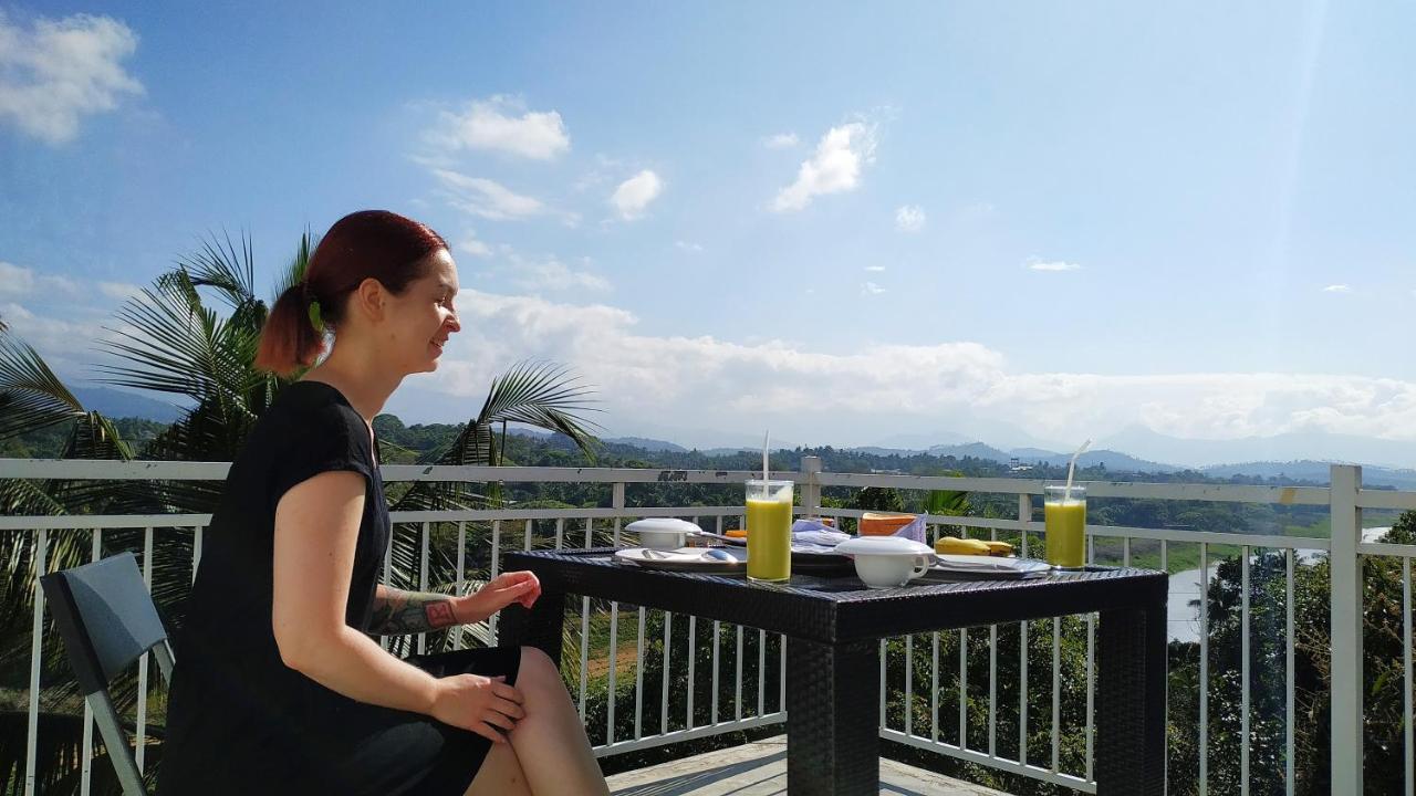 Mahaweli View Inn 康提 外观 照片