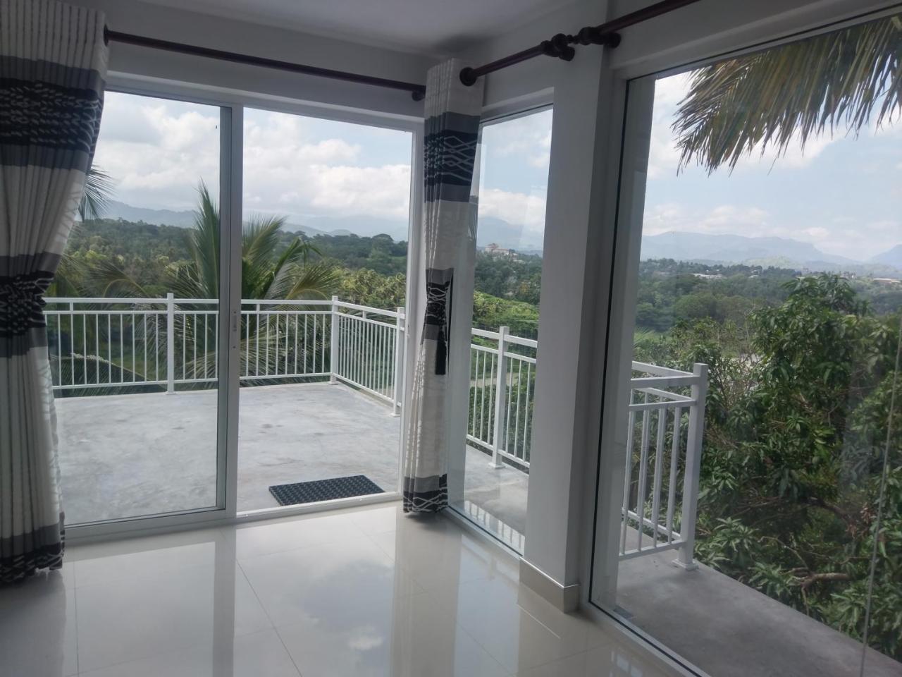 Mahaweli View Inn 康提 外观 照片